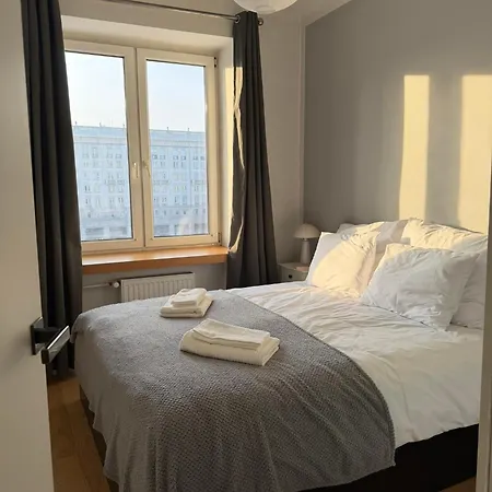 Plac Konstytucji Panorama With Ac Apartman