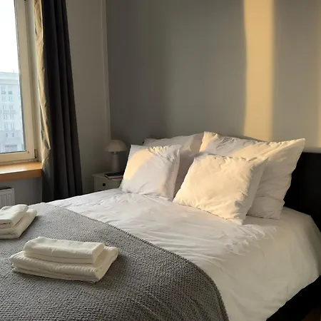 Plac Konstytucji Panorama With Ac Apartman