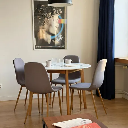 Plac Konstytucji Panorama With Ac Apartmán Varšava